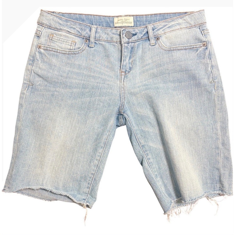 Aeropostale Denim Shorts Womens 9/10 Light Blue Raw Hem Bermuda Cutoffs‎